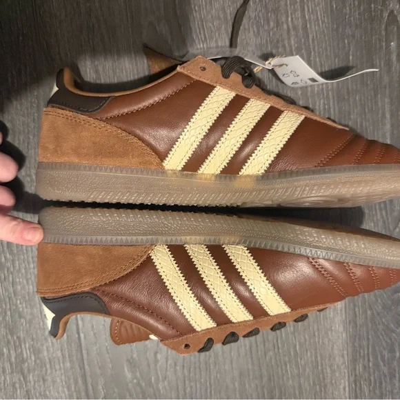 adidas Originals Brown and Cream Sneakers - Picture 13 of 15